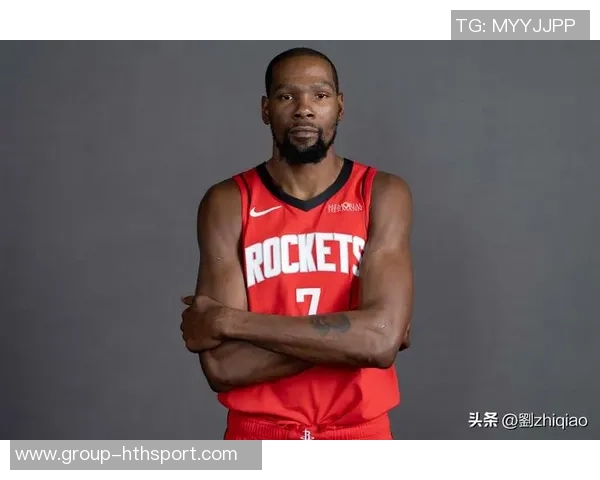 杜兰特全能发挥贡献22分5篮板11助攻但6次失误略显失常