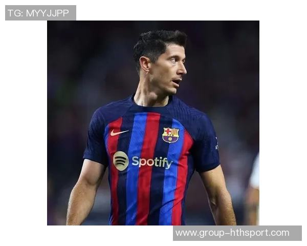 罗马诺透露莱万冬窗留队愿意与巴萨续约的最新消息 罗马诺透露莱万冬窗留队愿意与巴萨续约的最新消息