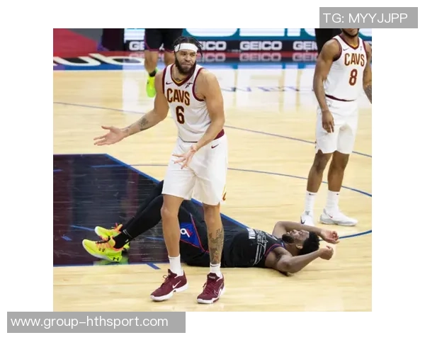 手感冰凉瓦塞尔上半场表现低迷仅得2分三分球全失手