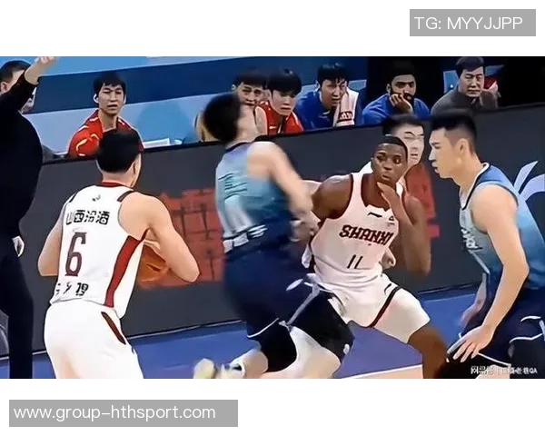 拼尽全力逆转胜利迪亚洛末节发力全场贡献23分10板7助助队取胜 拼尽全力逆转胜利迪亚洛末节发力全场贡献23分10板7助助队取胜